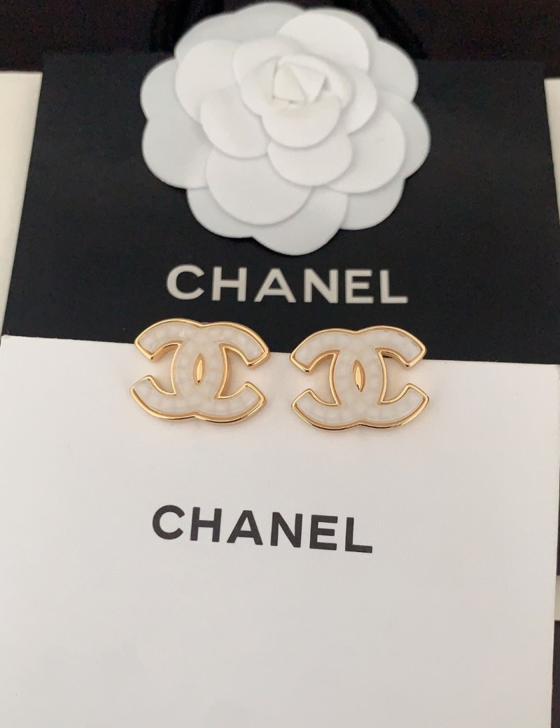 Ch**el earrings